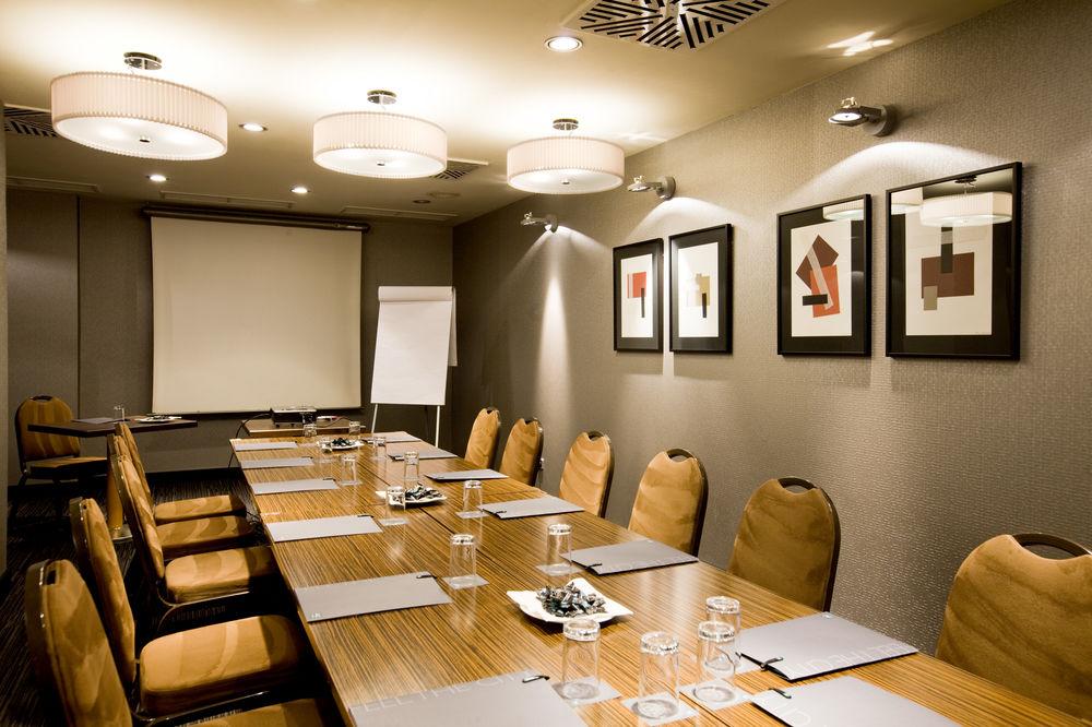 Ac Hotel Carlton Madrid By Marriott Εξωτερικό φωτογραφία
