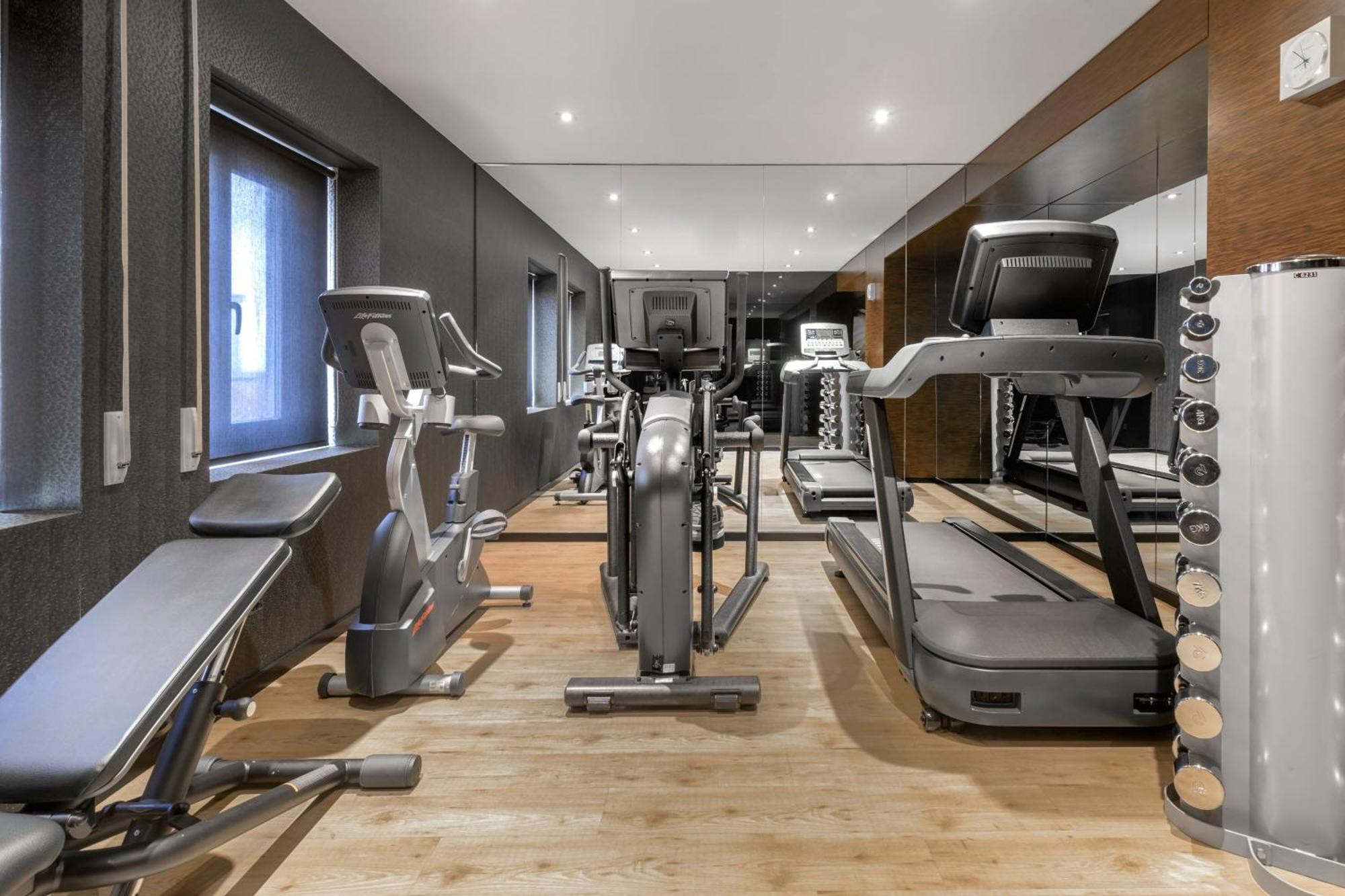 Ac Hotel Carlton Madrid By Marriott Εξωτερικό φωτογραφία