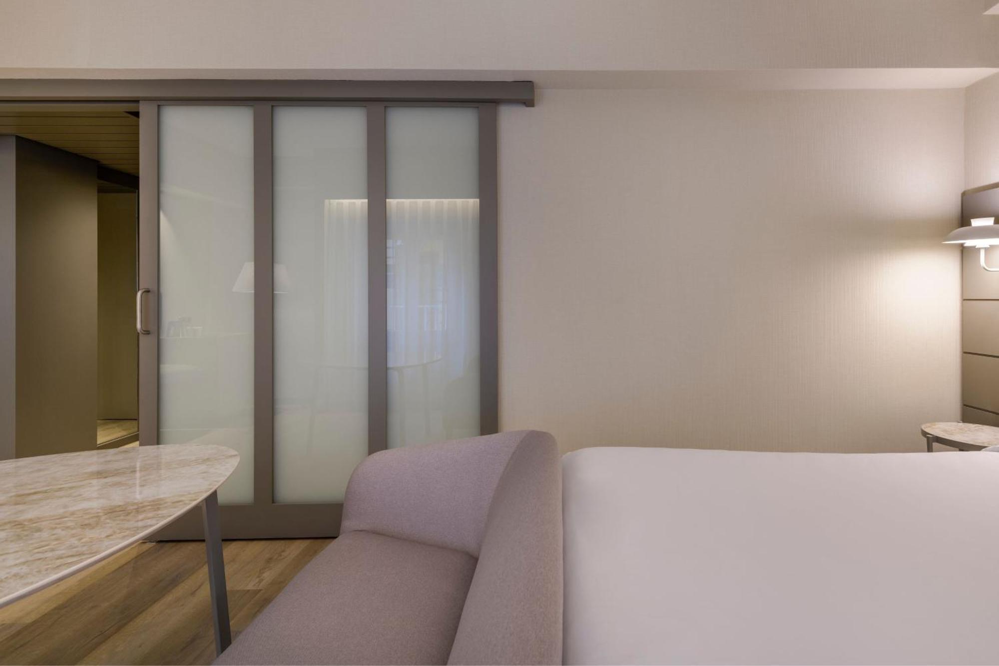 Ac Hotel Carlton Madrid By Marriott Εξωτερικό φωτογραφία